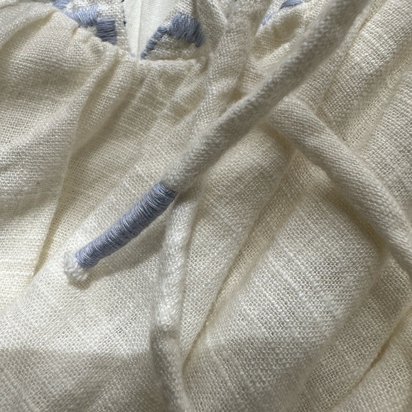 Free People Blouse with Blue Accents Size Small - Picture 4 of 12